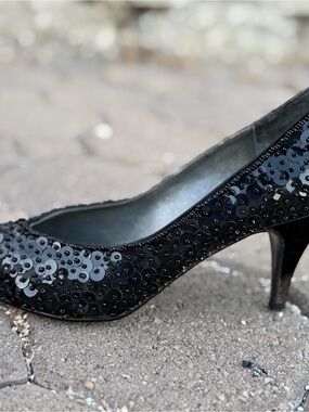 Impo Black Sequin Mid Heel Pump